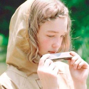 甘蔗放成木头不见摊主 男子全网寻找